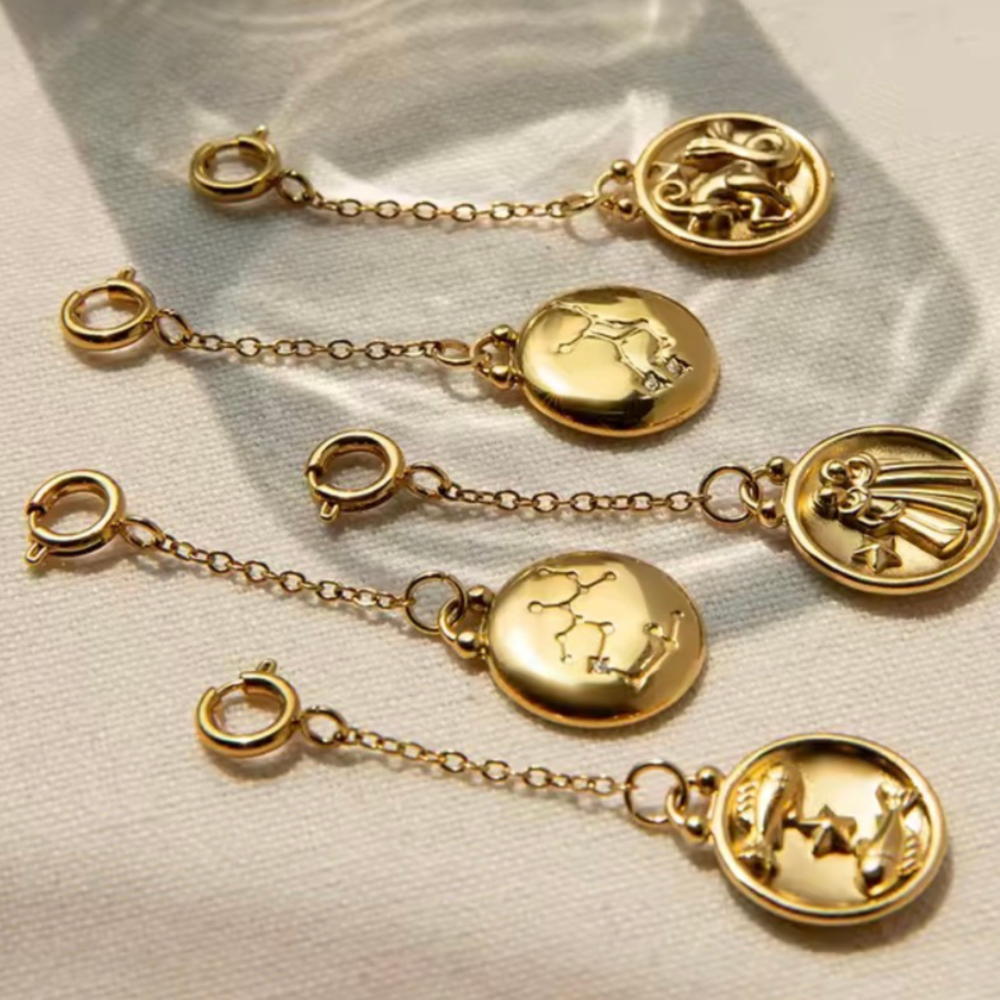 Bijoux Astro