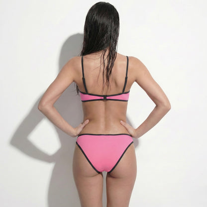 Bikini ICONIC 16 – Back to 2016